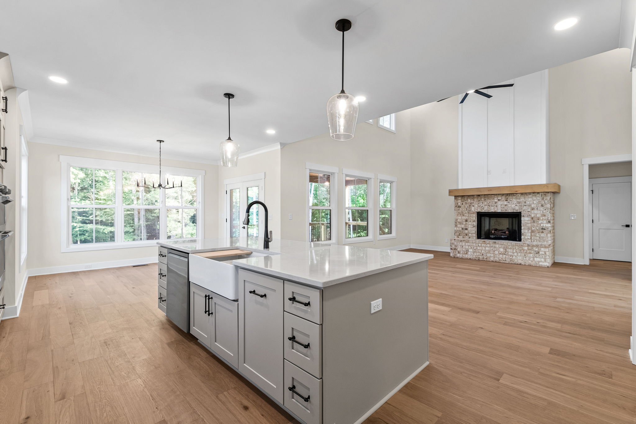 Mystic River Homes project photo 13